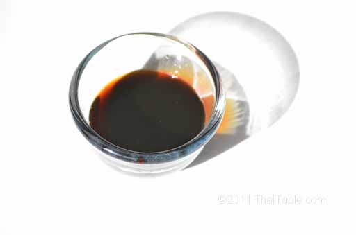 dark soy sauce