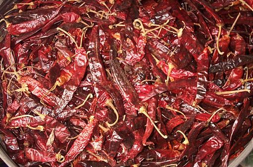 Dried whole chili